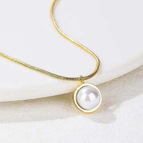 Freshwater Pearl Pendant Necklace